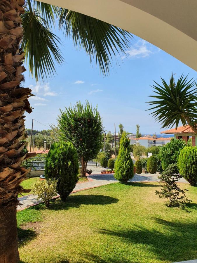 Hotel Pefko Neos Marmaras Buitenkant foto