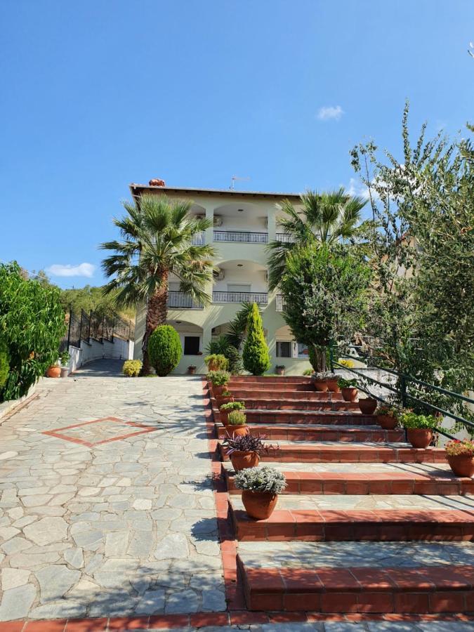 Hotel Pefko Neos Marmaras Buitenkant foto
